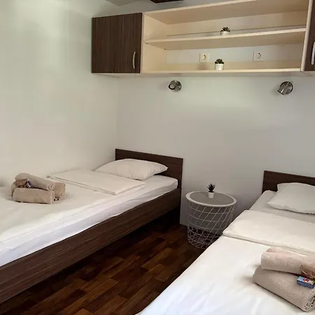 Camping Mobile Cicibela Biograd Na Moru