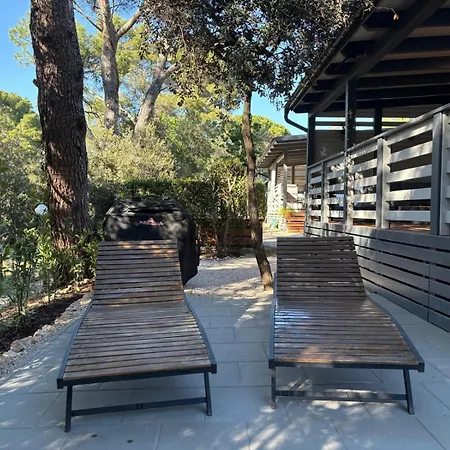 Mobile Cicibela Biograd Na Moru