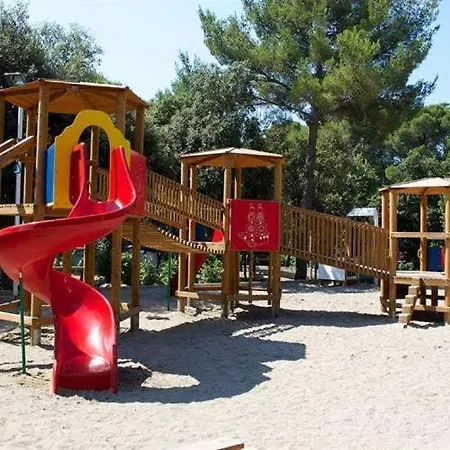 Mobile Cicibela Biograd Na Moru